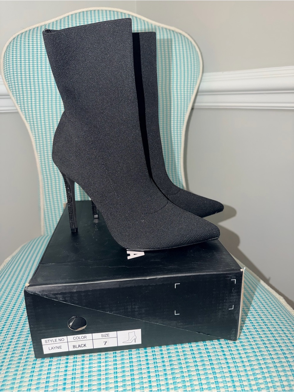 Fashion Nova NWT Layne Black Sock Ankle Boots – Size 7